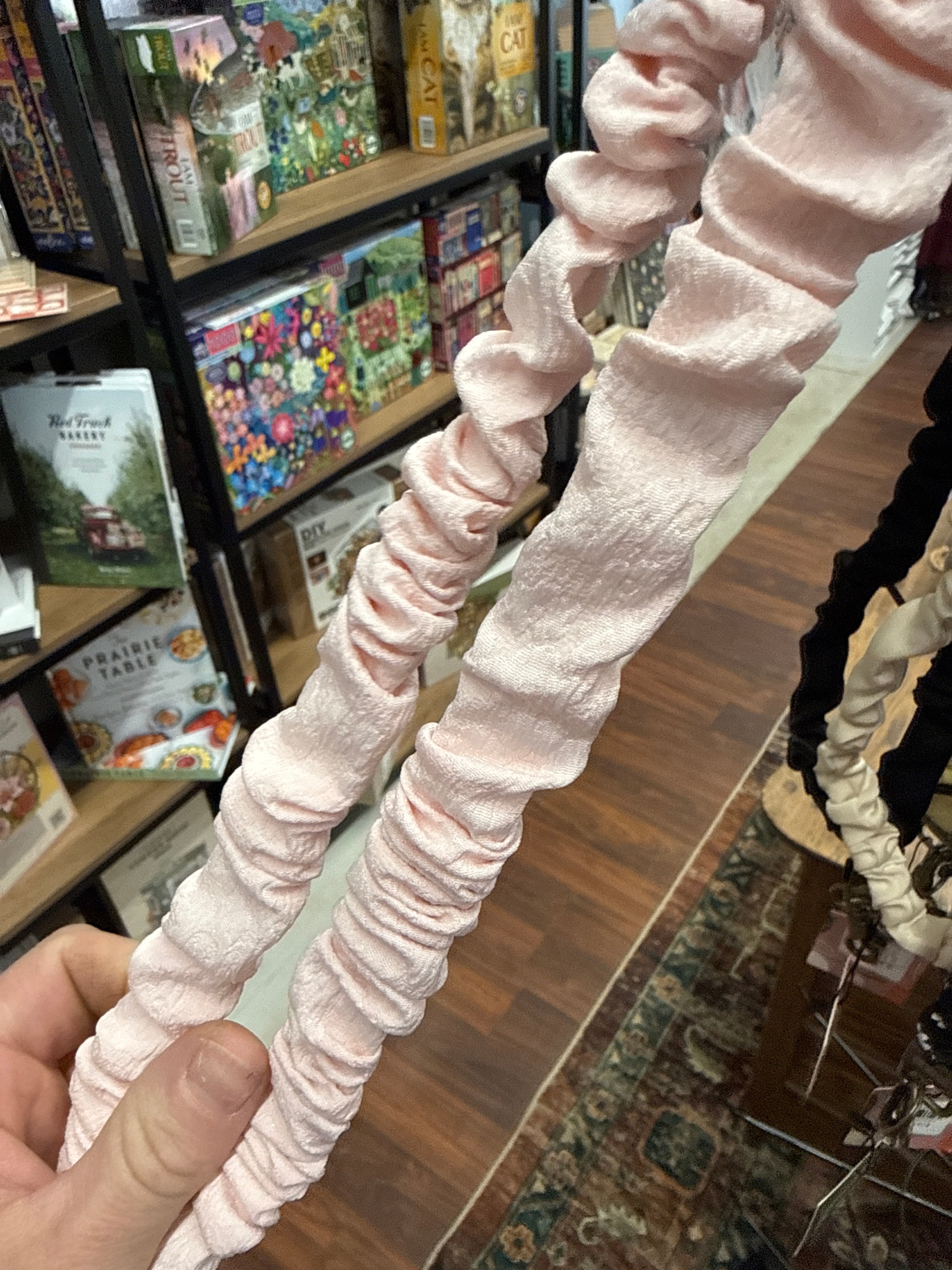 Andi Breakaway Scrunchie Lanyard