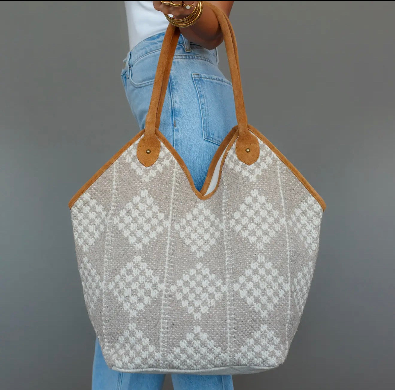 Diamond Pattern Tote