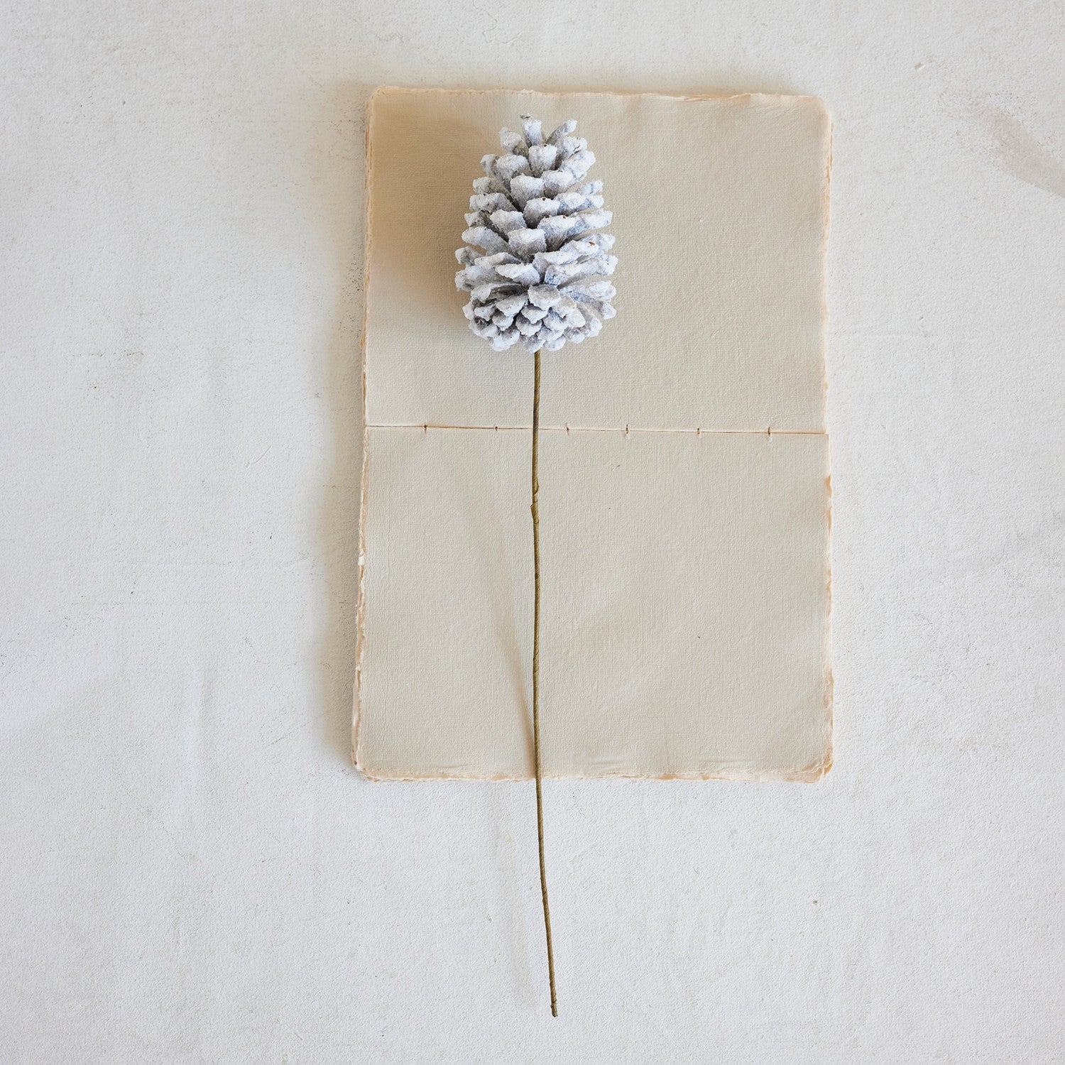 Pinecone Pick, Snow Finish