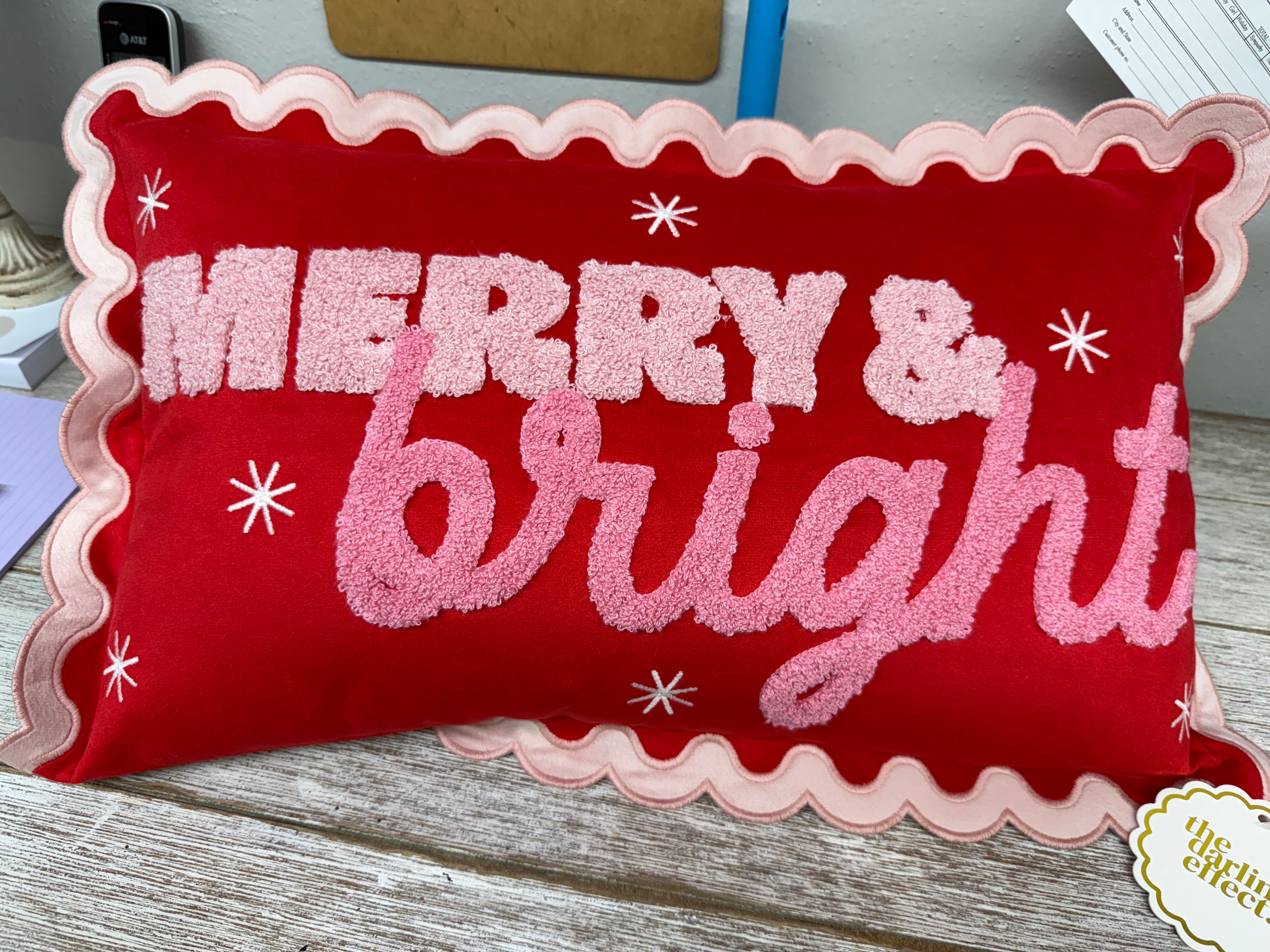 Scalloped Square Throw Pillow-Merry and Bright