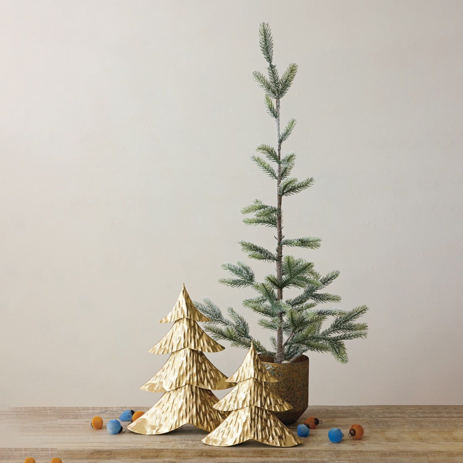 Hammered Metal Tree Gold