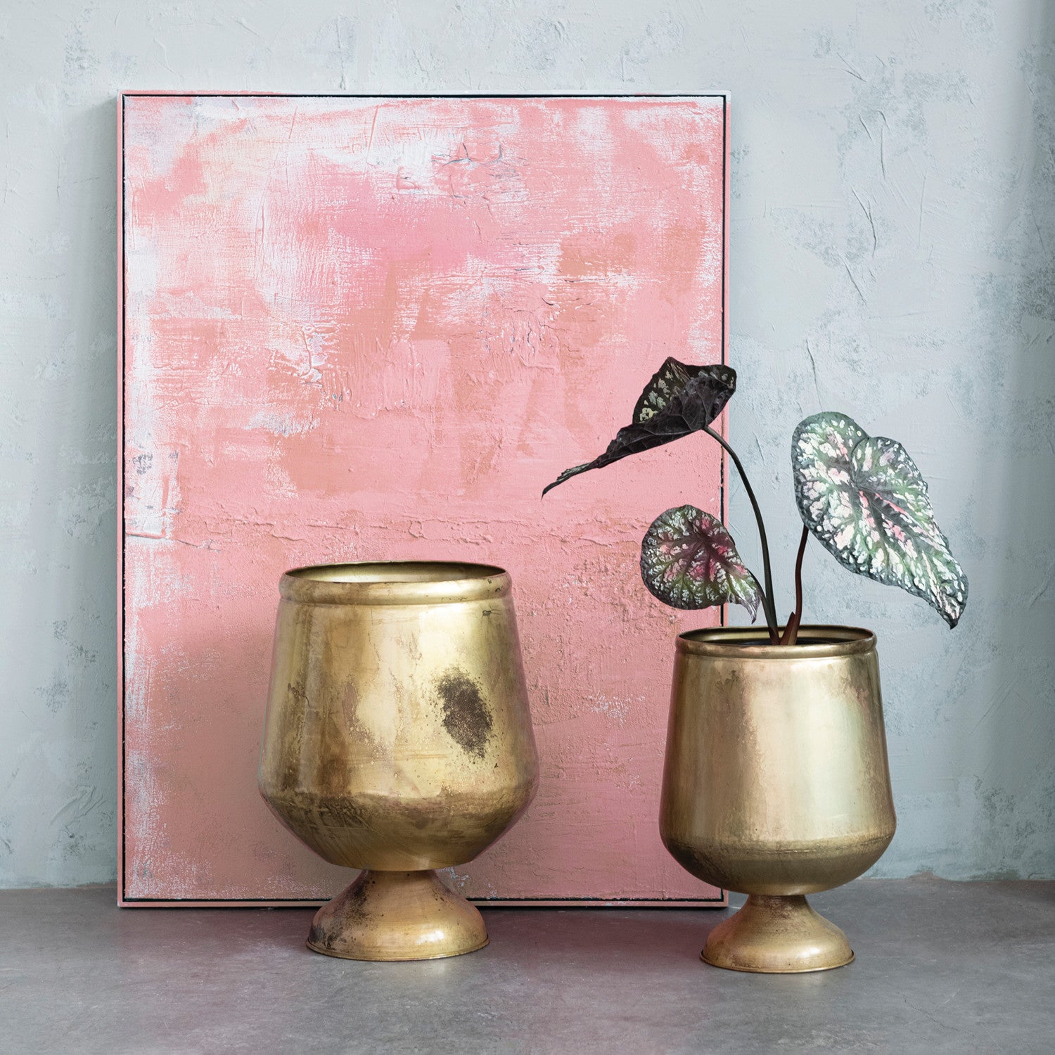 Metal Footed Planter