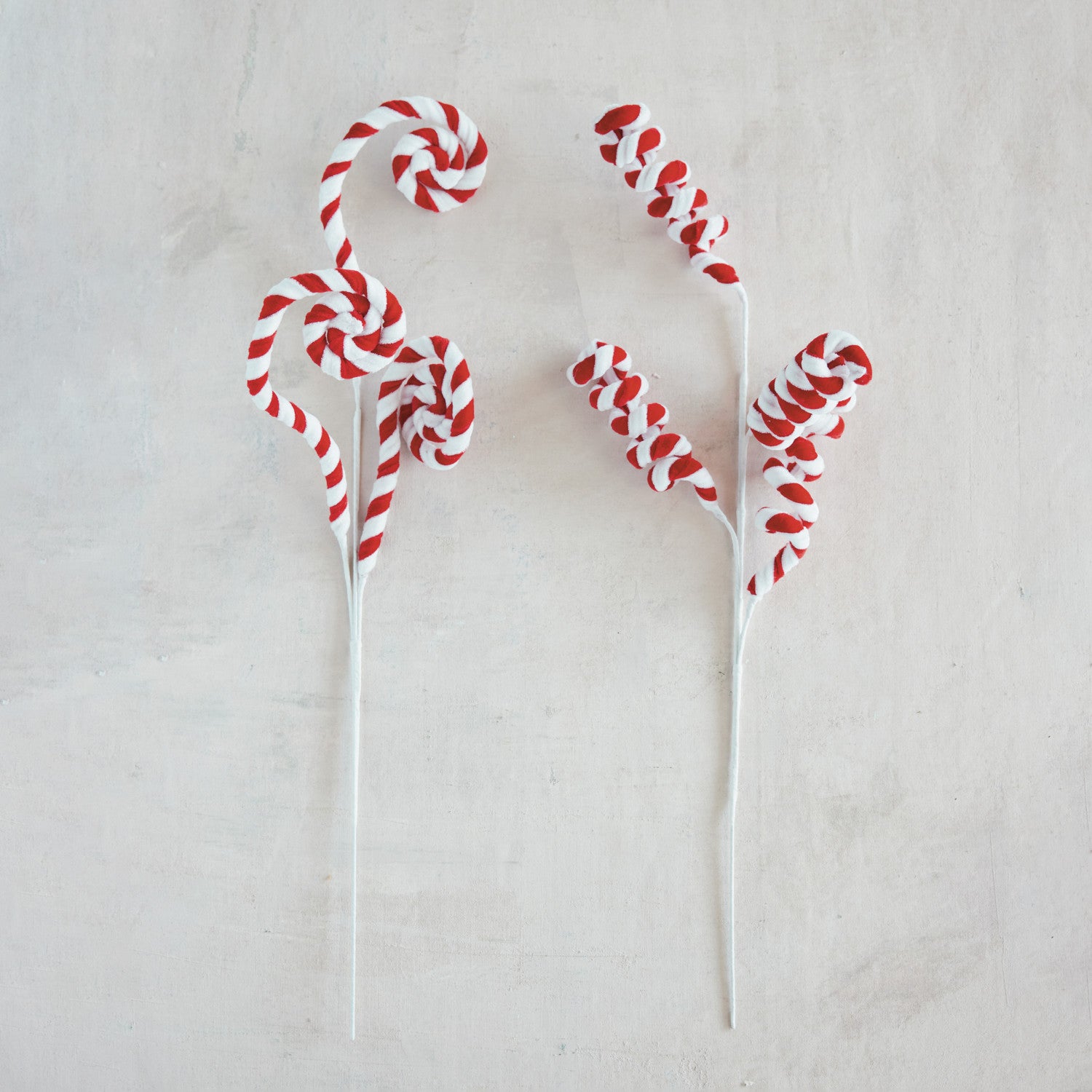 Wired Fabric Chenille Candy Swirl Spray, Red & White