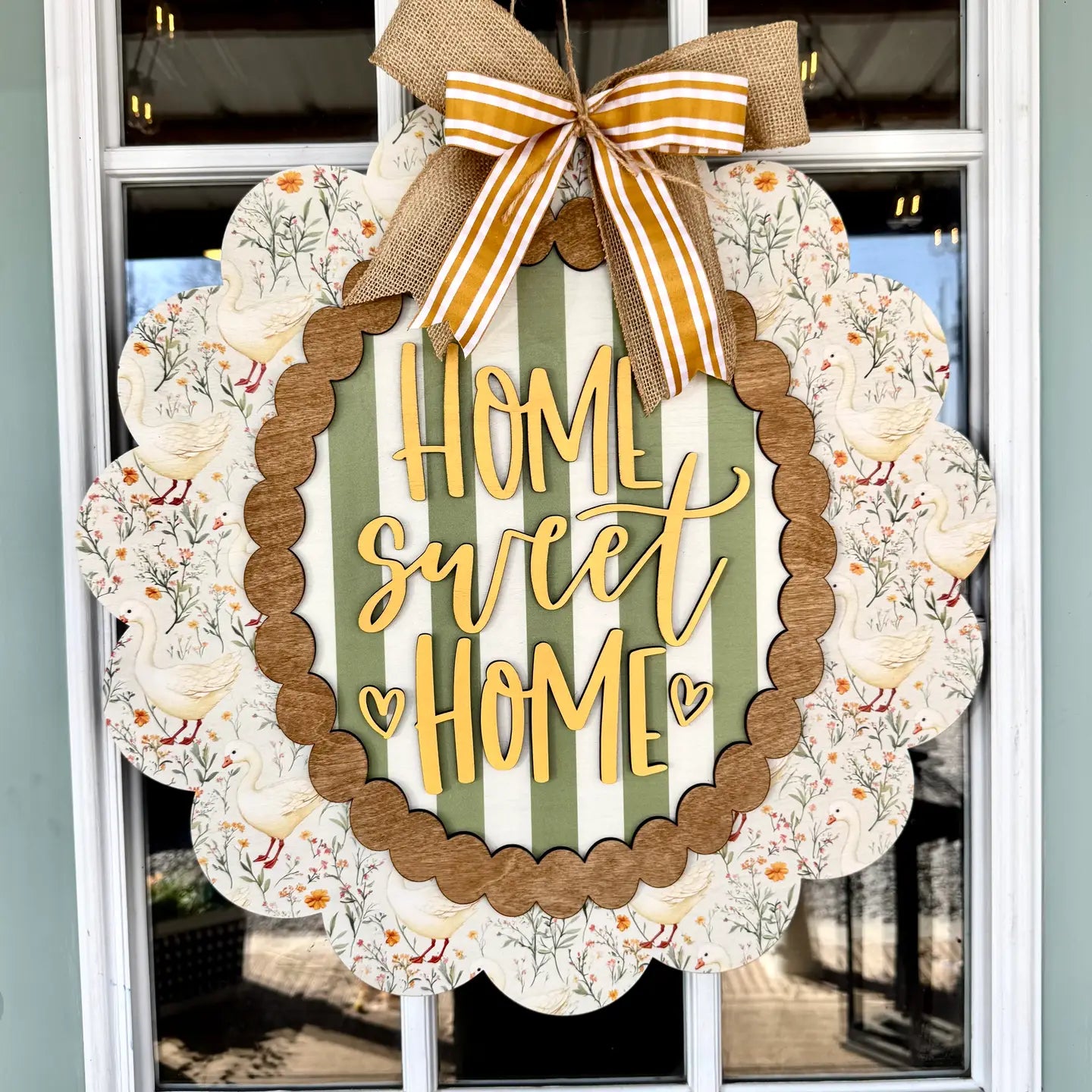 Home Sweet Home Scalloped Goose Sign