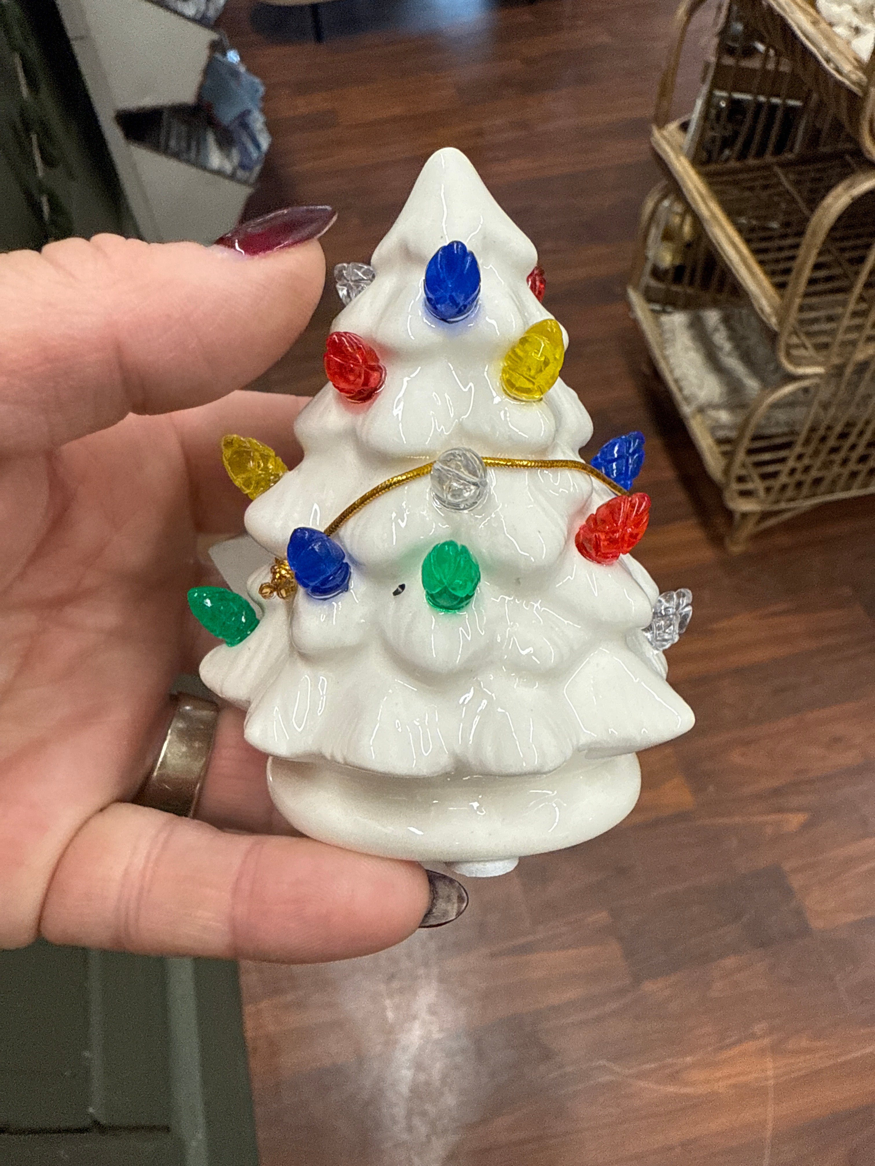 Mini Light up Tree