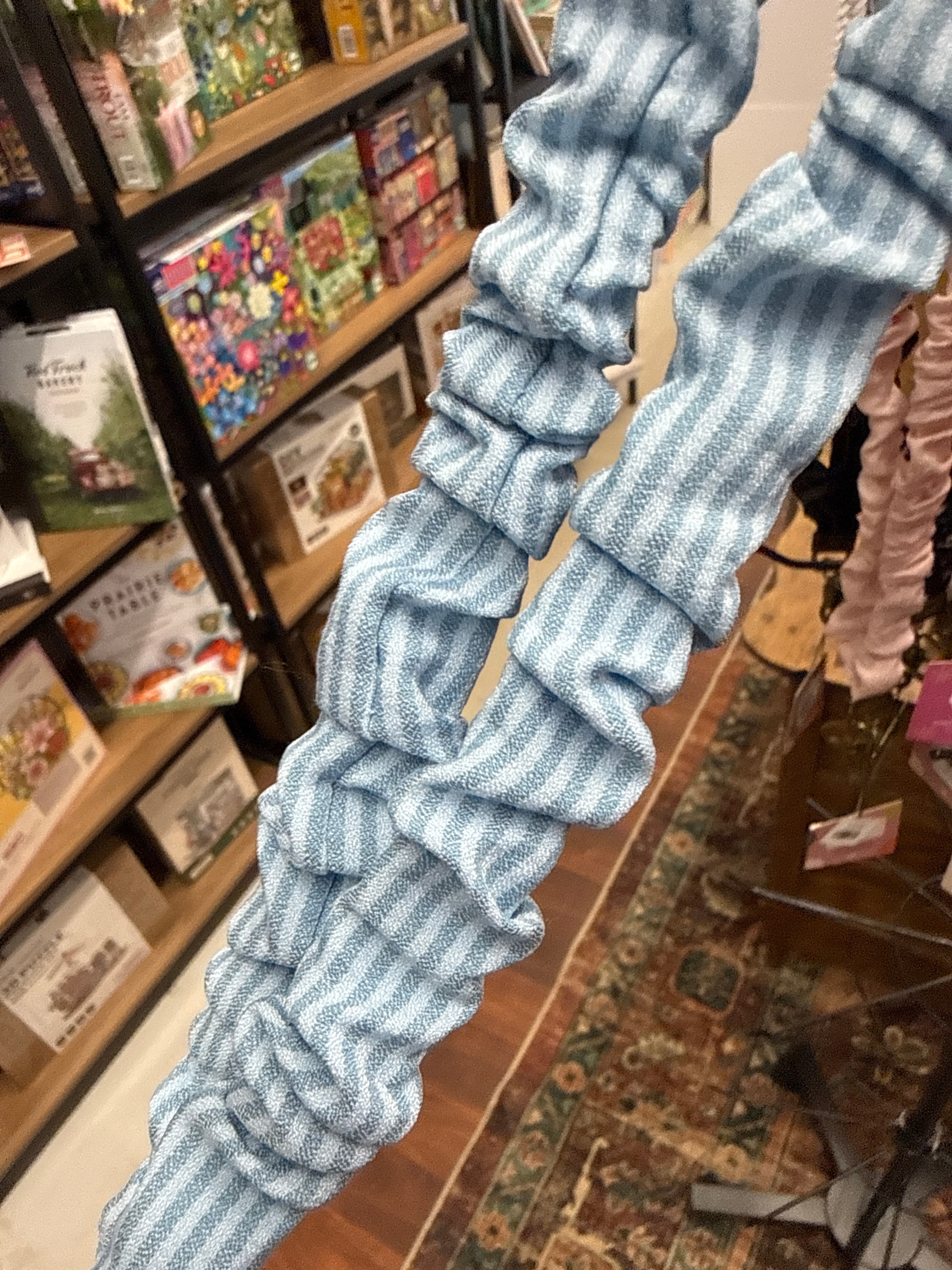 Andi Breakaway Scrunchie Lanyard