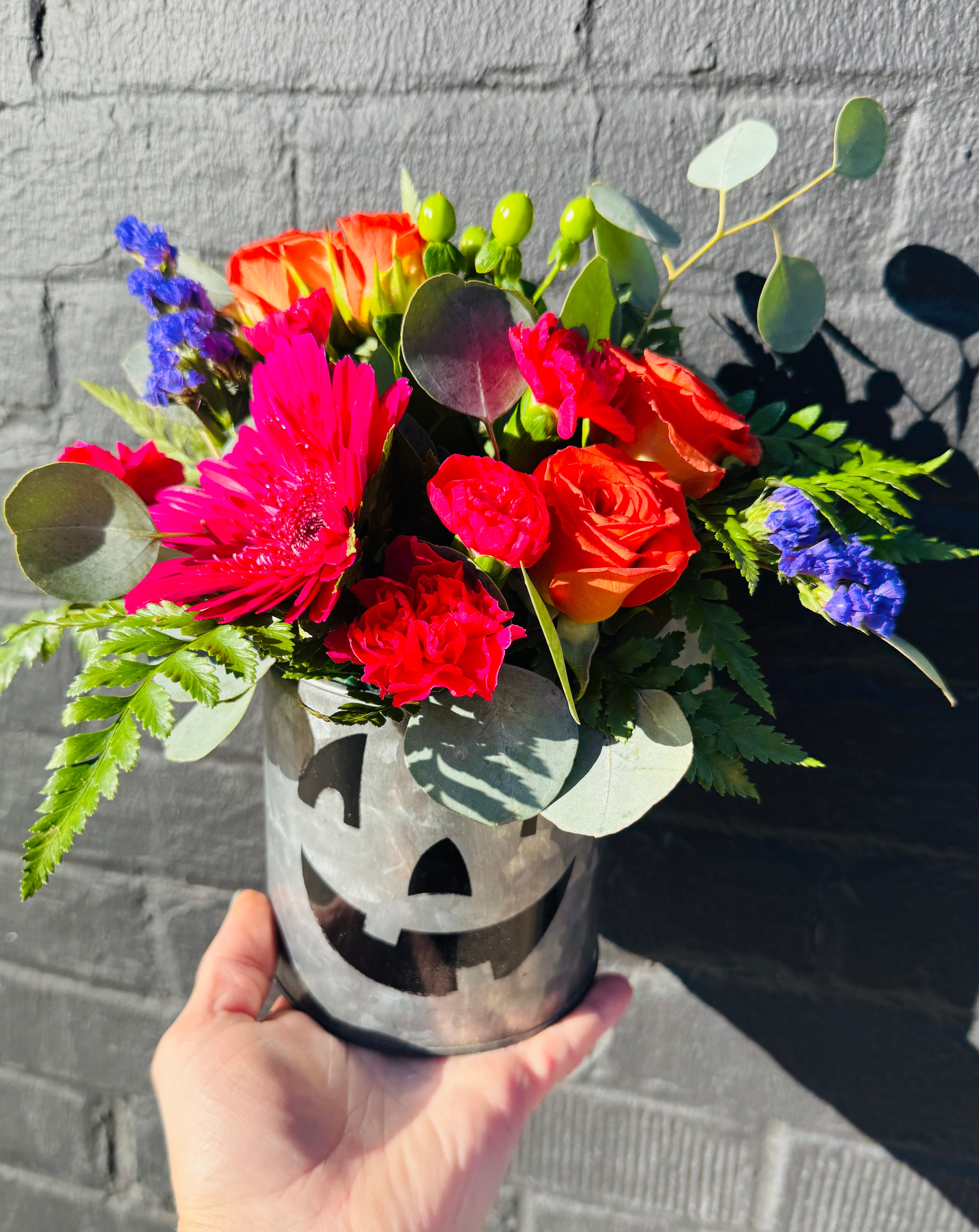Metal Jack O' Lantern Bouquet