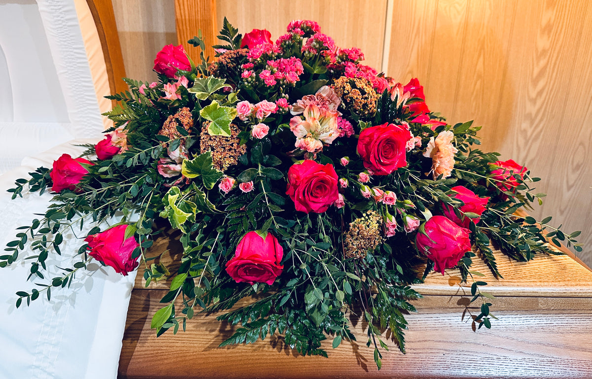 Casket spray