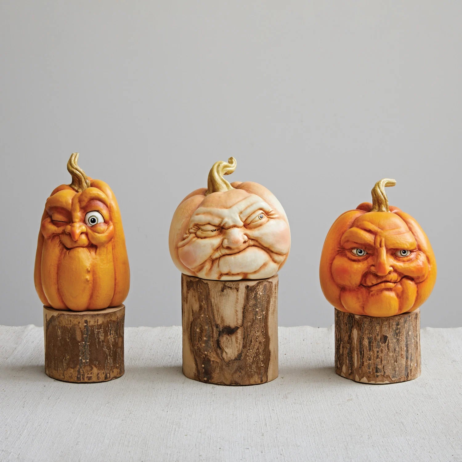 Resin Pumpkin w/ Face, Orange Color