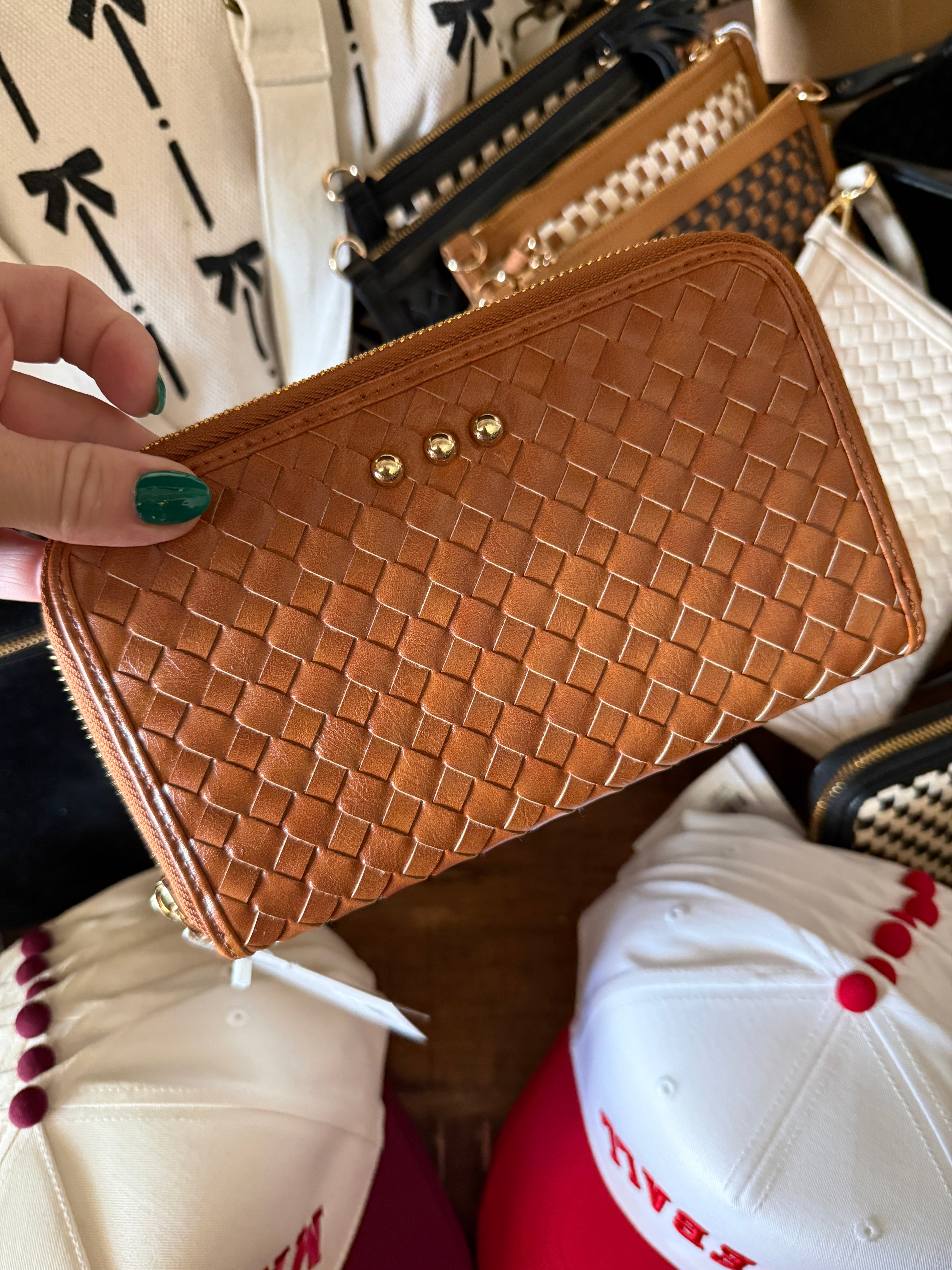 Lenni Large Zip Woven Wallet