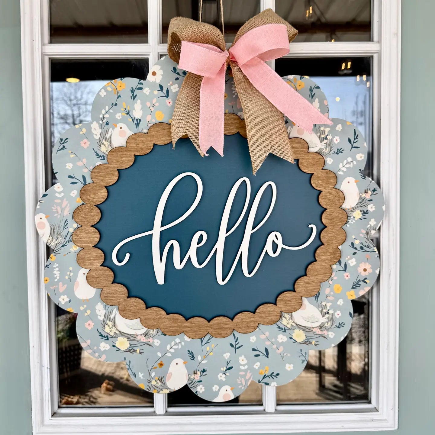 Hello Scalloped Sign