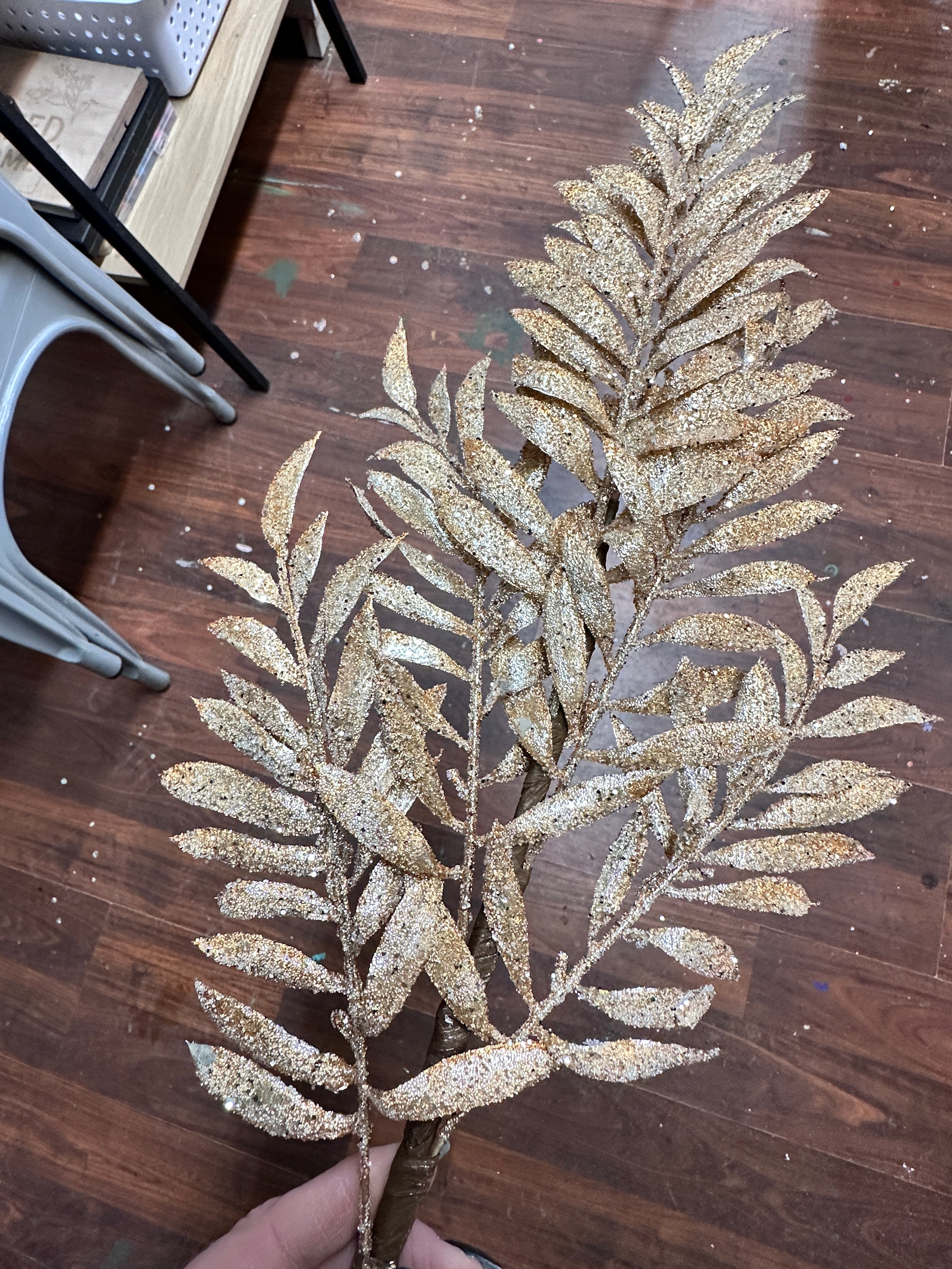 Gold Glitter Leaf