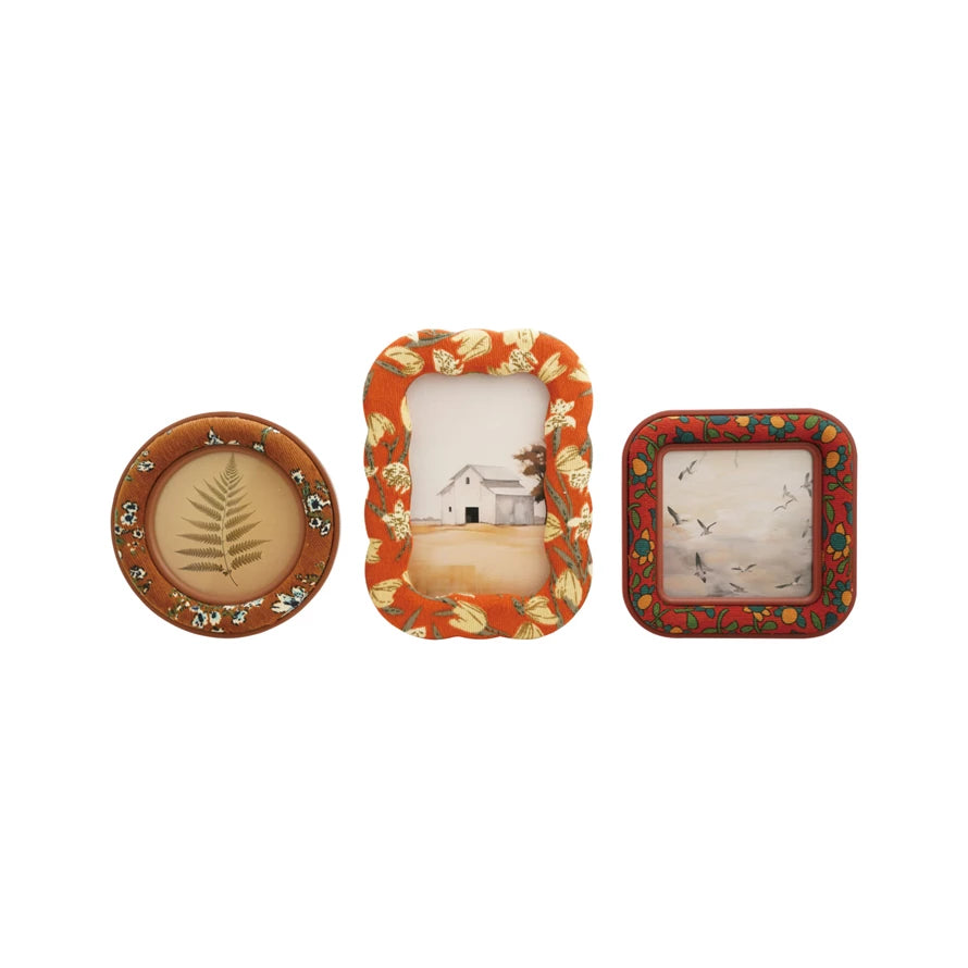 Embroidered Photo Frame with Floral Pattern